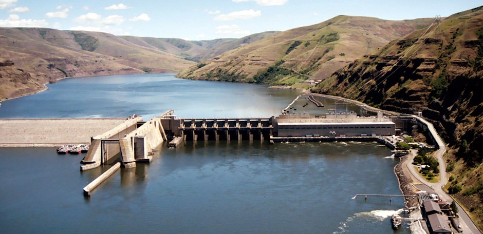 Lower Granite Lock and Dam on the Snake River