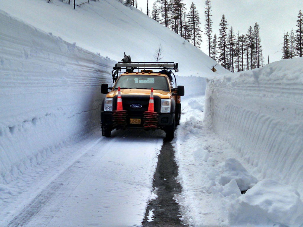 Old McKenzie Pass Highway reopens to motorists KTVZ