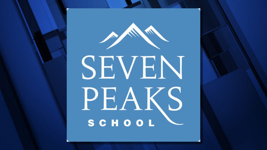 Seven Peaks School logo