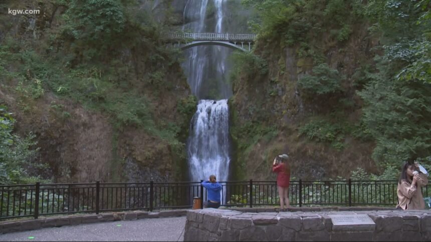 Multnomah Falls reopens KGW