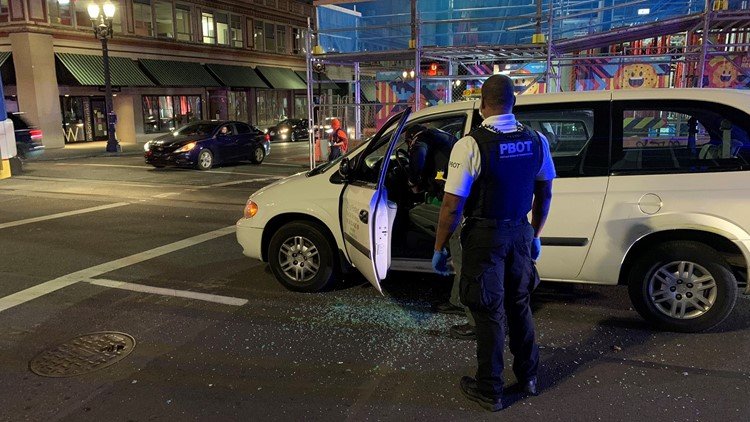 Downtown Portland smashed car window KGW
