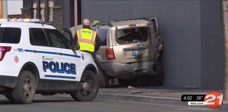 Driver crashes into side of Redmond brewery - KTVZ