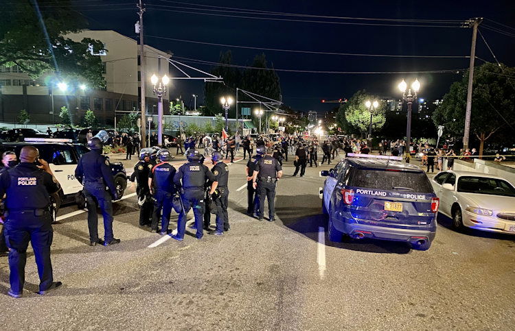 Portland police crowd officer involved shooting 624