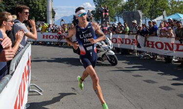 Vincent Luis of France on the running track during the men's elite olympic race