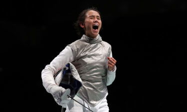 Lee Kiefer becomes first American fencer to advance to semifinals in Tokyo