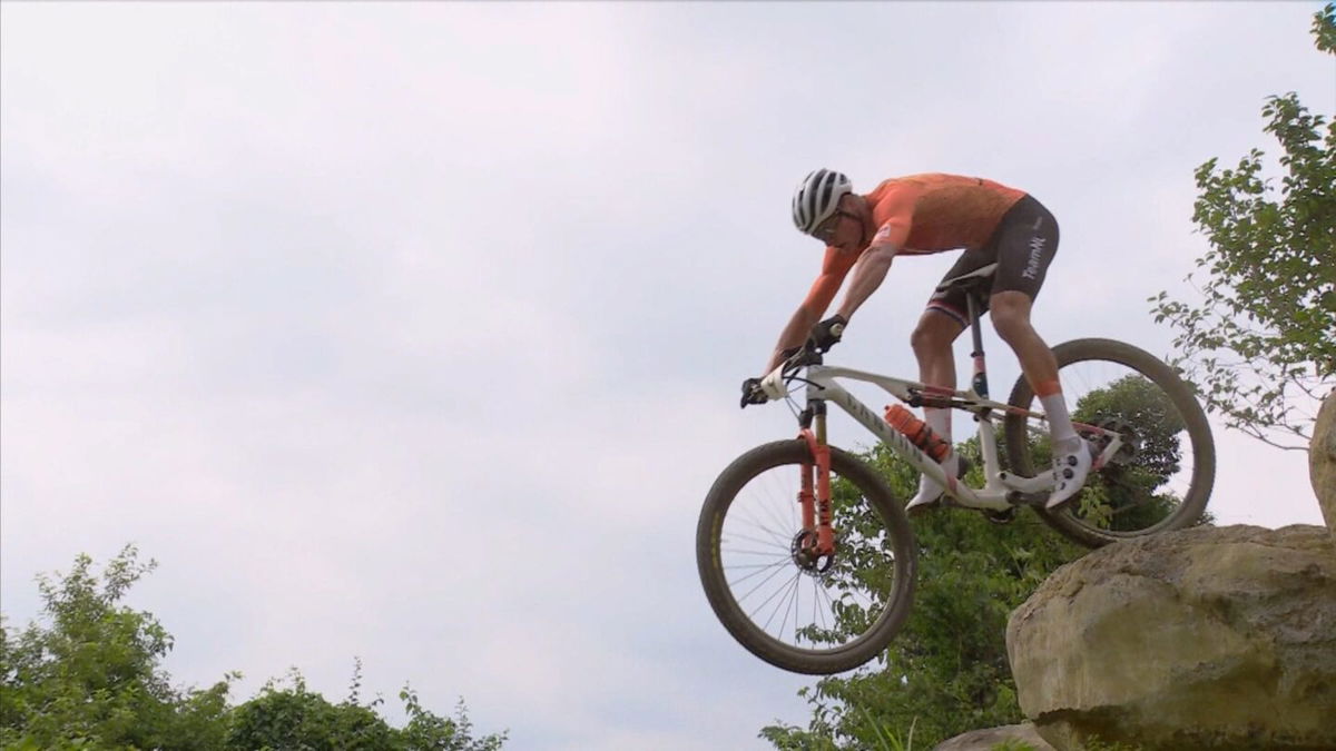 Dutch mountain biker Van der Poel crashes big at Sakura Drop