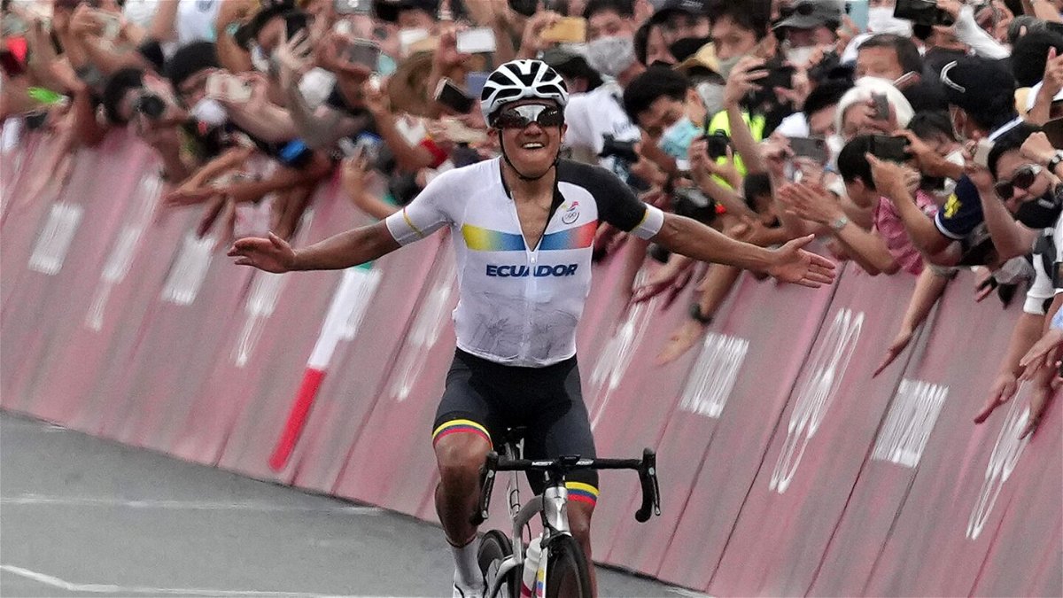 Ecuador's Carapaz wins men's road race gold