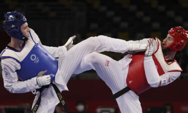 ROC's Khramtsov kicks to men's 80kg taekwondo gold medal