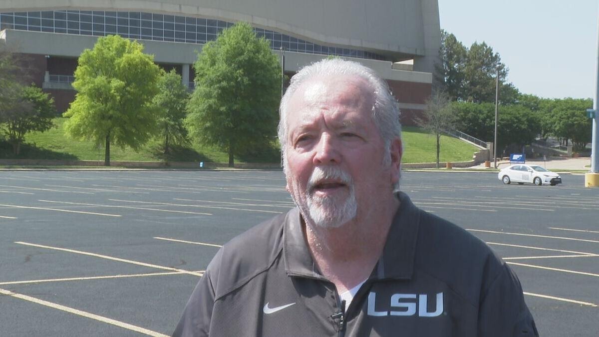 <i>KTBS</i><br/>Bossier City Council President Don Williams says he is putting a committee together to find out how the purchase of a $77