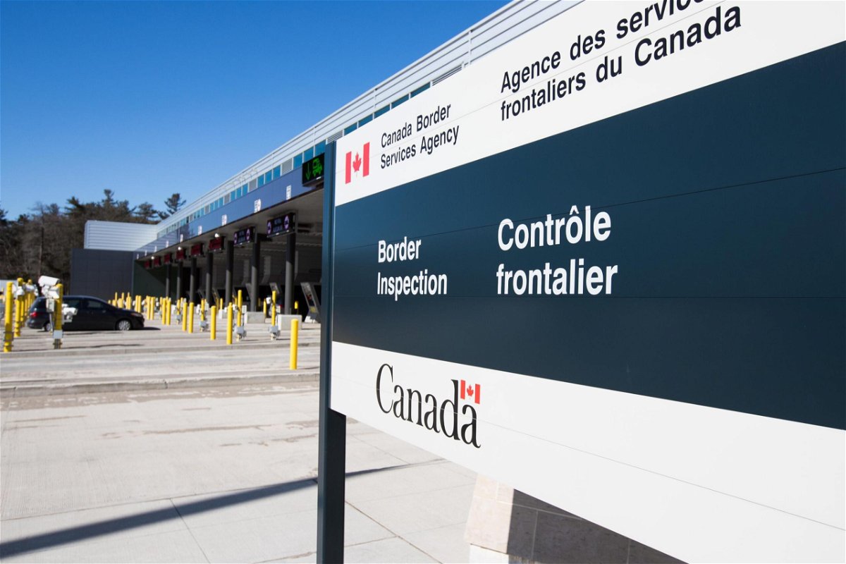 <i>Lars Hagberg/AFP via Getty Images</i><br/>A Canadian border station is pictured at the US/Canada border in Lansdowne
