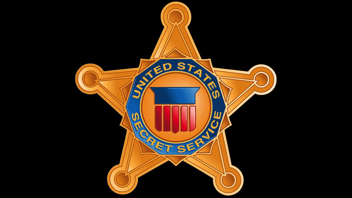 <i>U.S. Secret Service</i><br/>The US Secret Service tracked groups planning to hold events at the US Capitol or the White House to support then-President Trump on January 6 but concluded there was no indication of possible civil disobedience