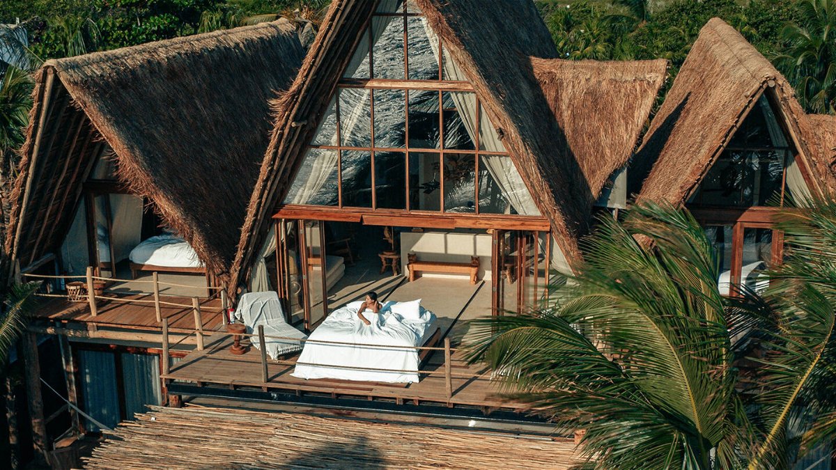 <i>Courtesy La Valise Tulum</i><br/>You can sleep indoors or outdoors with La Valise Tulum's Master Suite.