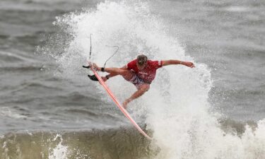 Kolohe Andino eliminates John John Florence in Round 3