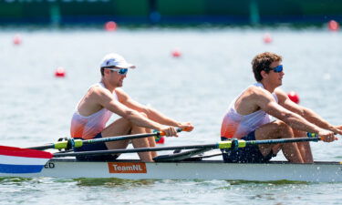 Netherlands breaks men's double Olympic record in heats