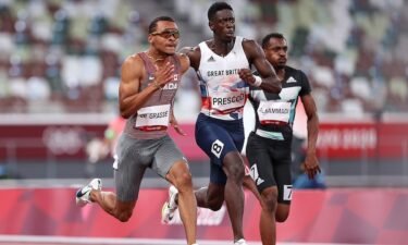 Canada's De Grasse tops men's 100m