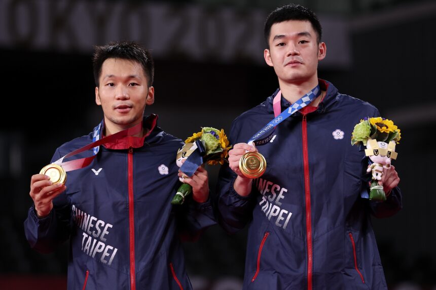 Unseeded Chinese Taipei wins gold in badminton men's double KTVZ