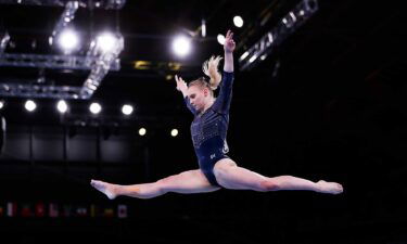 Jade Carey closes out all-around final on floor