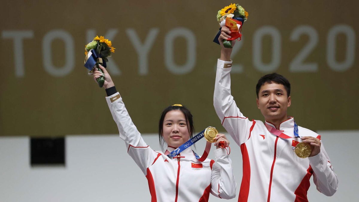 U.S. receives silver medal for mixed team air rifle