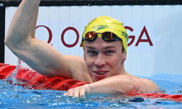 Stubblety-Cook sets Olympic record in 200m breaststroke
