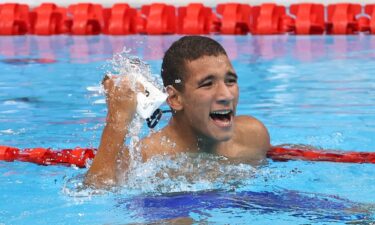 Breakthrough Moments: Hafnaoui wins gold in shocking upset