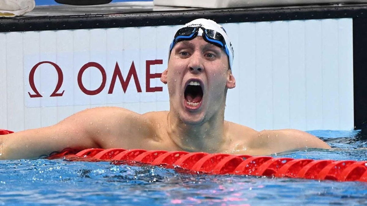 Chase Kalisz wins 1st Tokyo swim gold