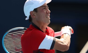 Nishikori defeats Ivashka in straight sets