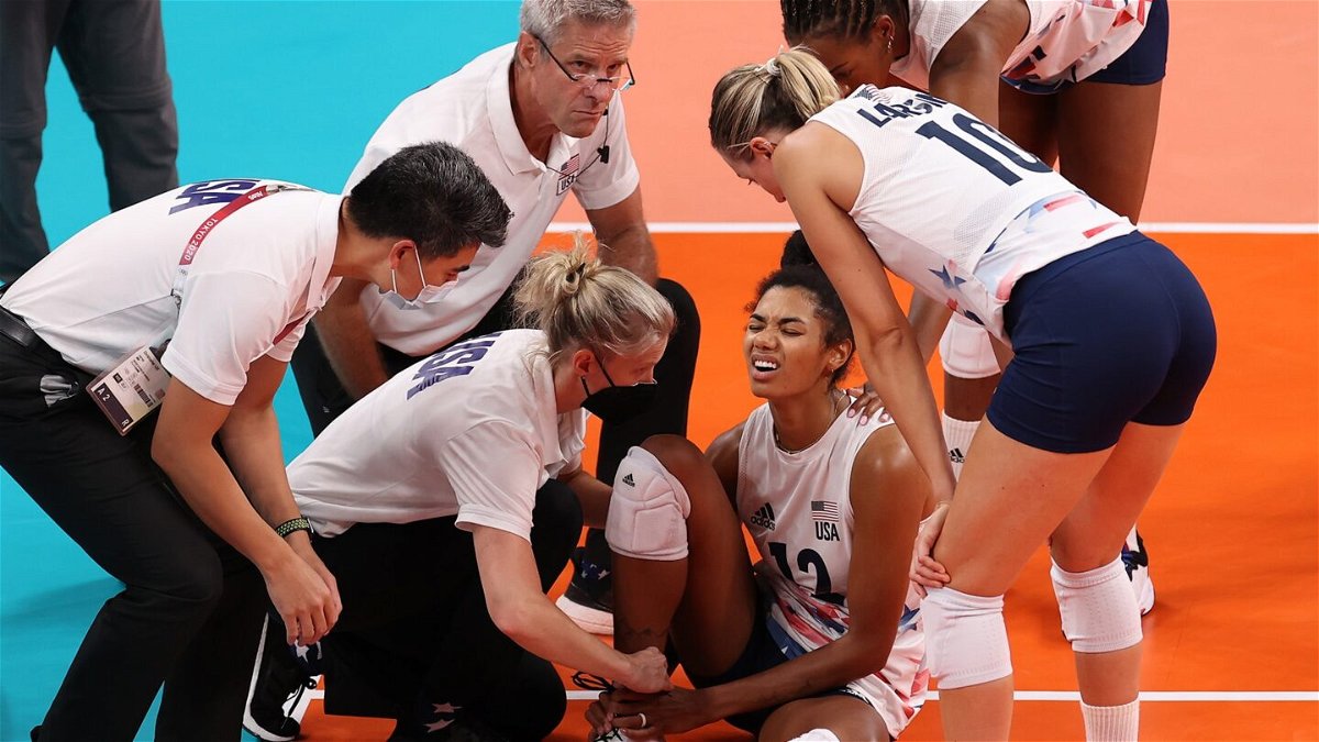 Thompson injured as ROC beats U.S. in women's volleyball