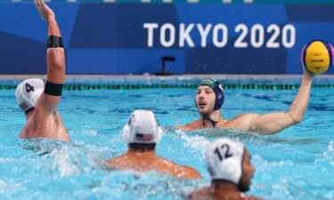 Team USA unable to catch Hungary in men's water polo
