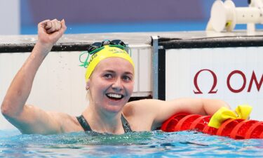 Ariarne Titmus of Australia celebrates victory in the women's 400m freestyle over Katie Ledecky.