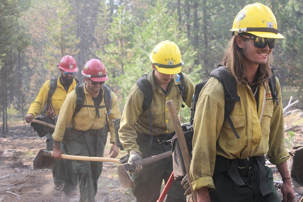 Big Bear Interagency Hotshot Crew hikes to their assignment on the Bootleg Fire in 2021