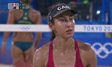 Australia upsets top-seeded Canadians