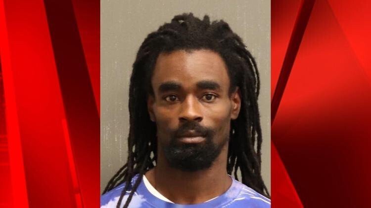 <i>MNPD via WSMV</i><br/>Shaquille Taylor is facing charges after allegedly admitting to police that he shot a handgun at a vehicle with children inside on Monday in Nashville.