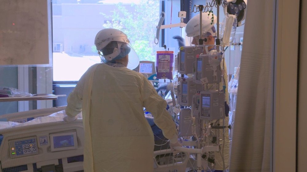 St. Charles ICU nurses trying to help COVID-19 patients are overwhelmed