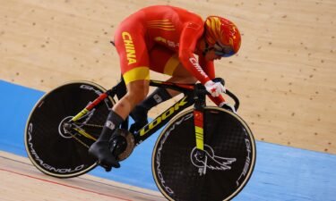 China women's team sprint cycling wins gold against Germany.