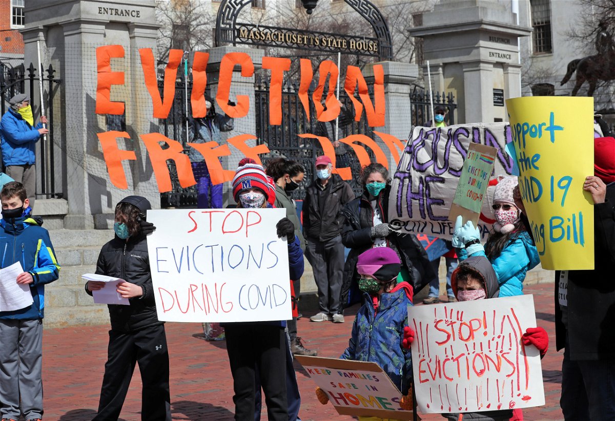 <i>Jim Davis/The Boston Globe/Getty Images</i><br/>Democrats are increasing pressure on their leadership to act on the now-expired federal eviction moratorium as the White House and pictured