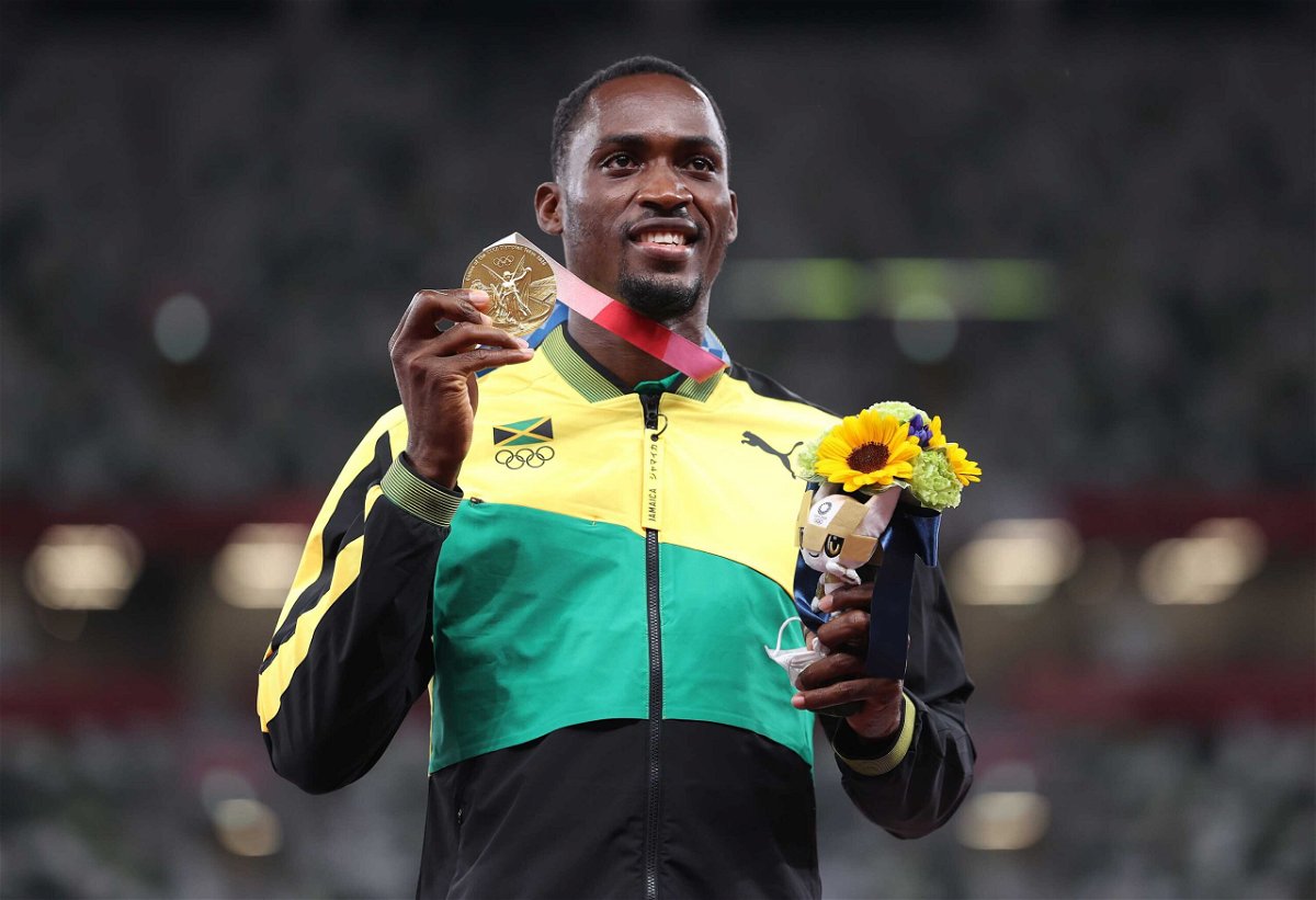 <i>Michael Steele/Getty Images</i><br/>Hansle Parchment holds up his gold medal