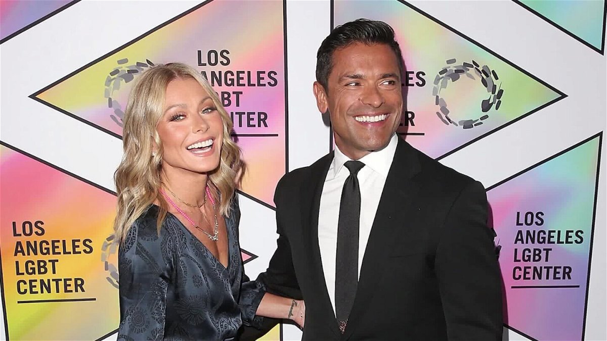 <i>Getty Images</i><br/>Kelly Ripa and Mark Consuelos are empty nesters.