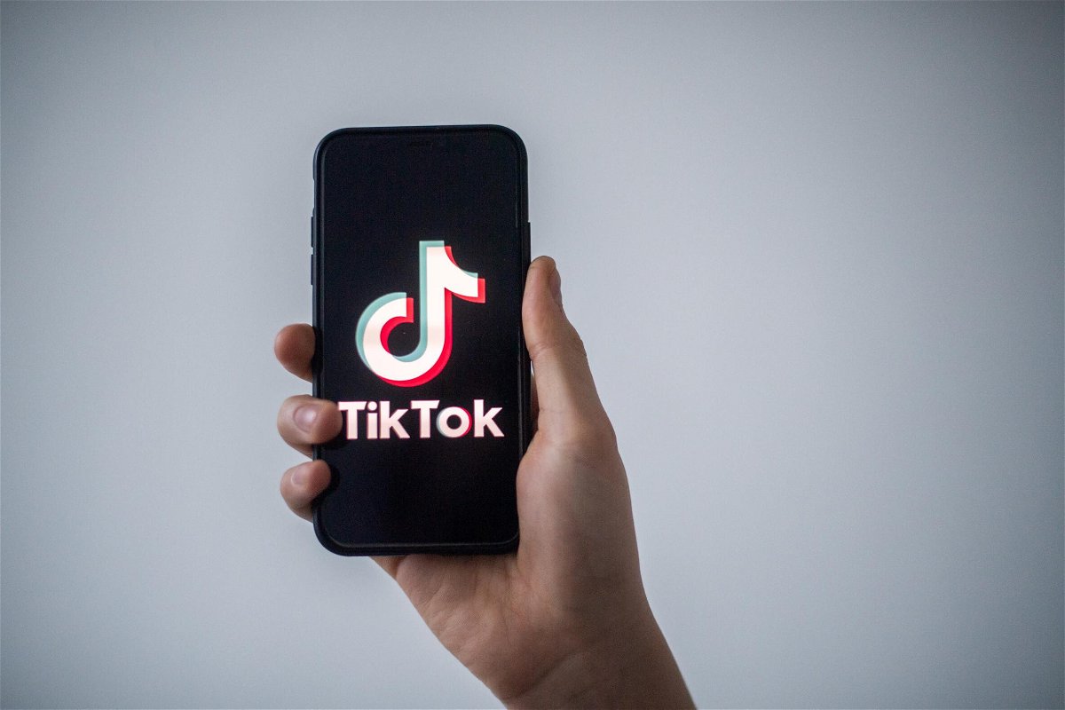 <i>LOIC VENANCE/AFP/AFP via Getty Images</i><br/>TikTok says it won’t send younger teens late-night notifications as part of a series of child safety measures and other changes include requiring users between the ages 16 and 17 to actively switch their settings to enable direct messaging.