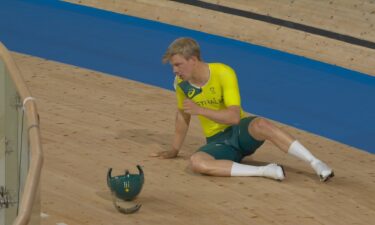 Handlebar snap causes crash on indoor cycling track