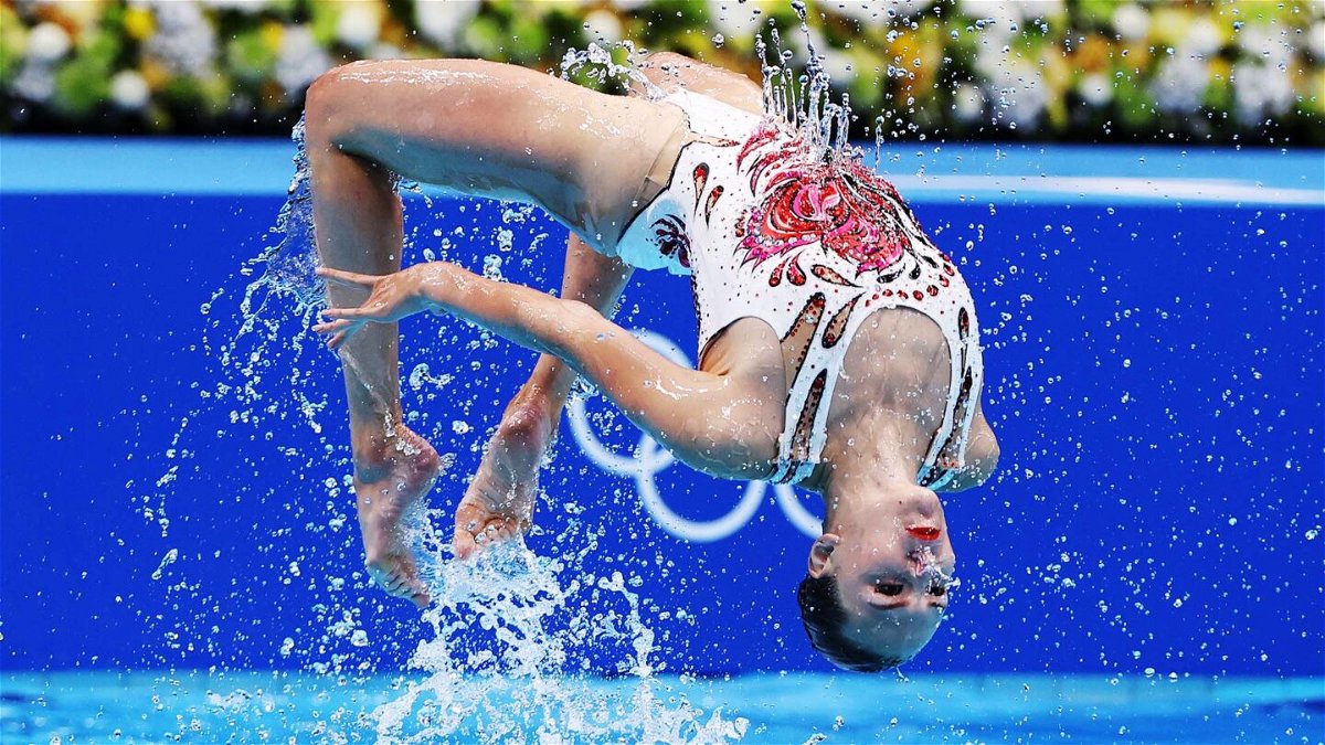 Ukraine takes bronze in artistic swimming duet final