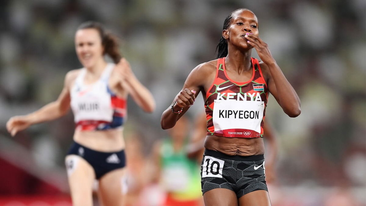 Kenya's Kipyegon defends 1500m crown