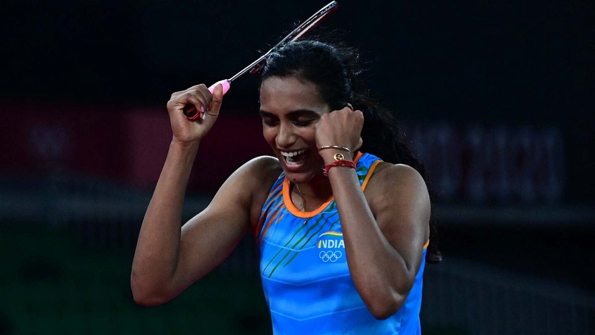 India's PV Sindhu wins women's badminton bronze