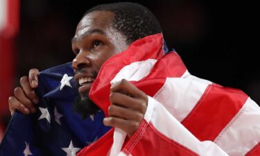 Durant carries Team USA's men to another basketball gold