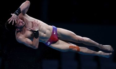 Loschiavo qualifies for men's 10m platform semifinal