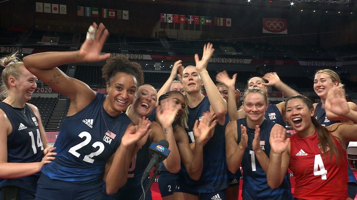 Gleeful U.S. team reacts to advancing to gold medal match