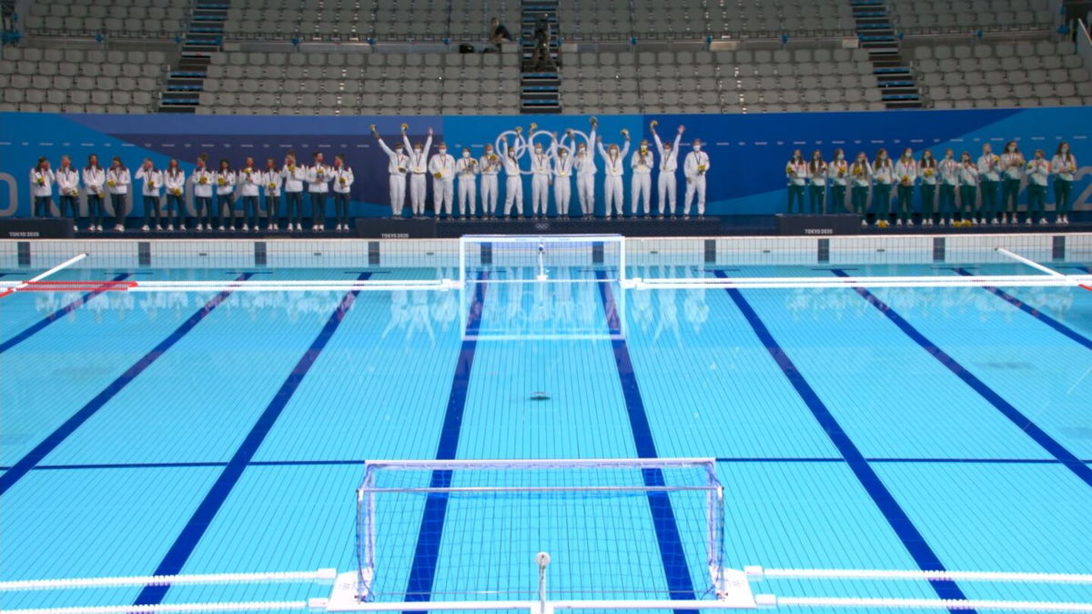 U.S. women's water polo team makes history at medal ceremony