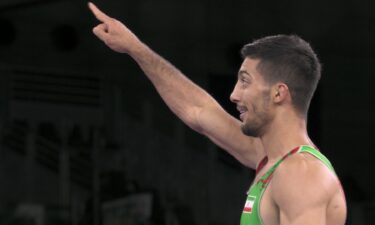 Iran's Geraei quashes Ukraine's Nasibov 9-1 to win 67kg gold