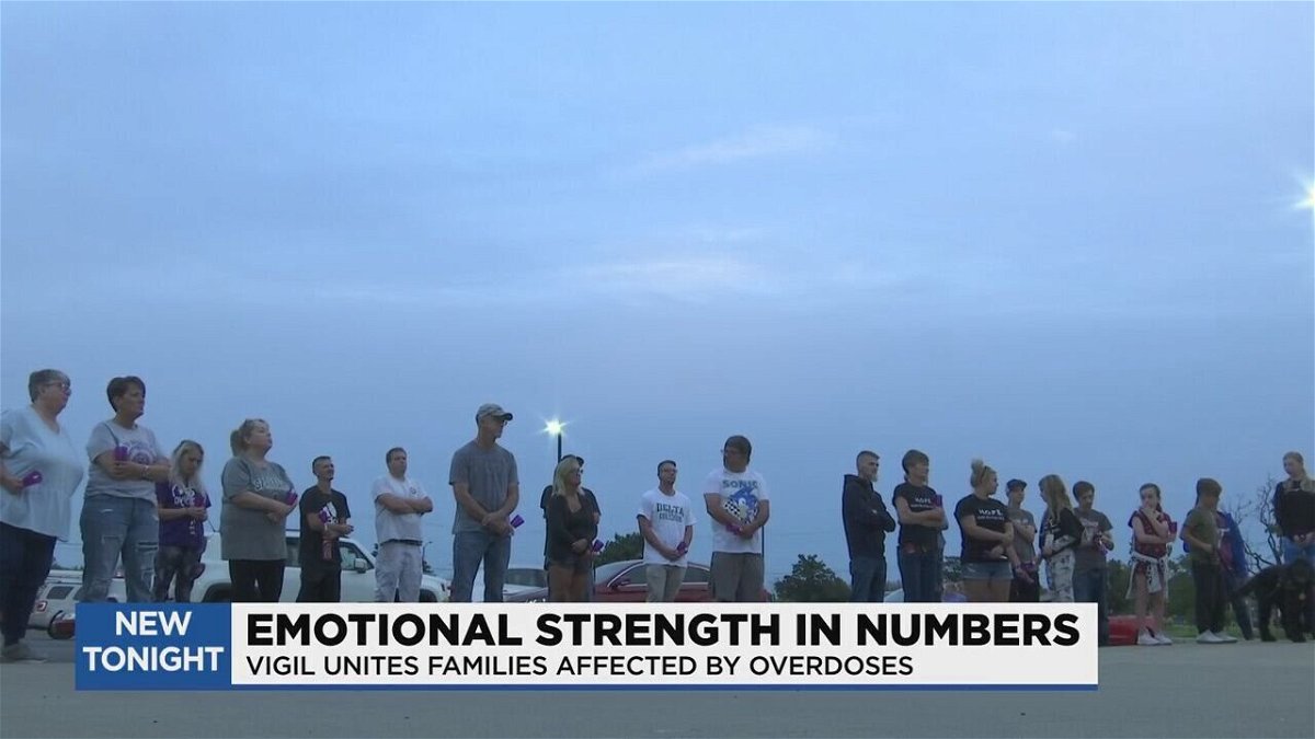 <i>WNEM</i><br/>Families touched by drug overdoses gathered for a vigil.