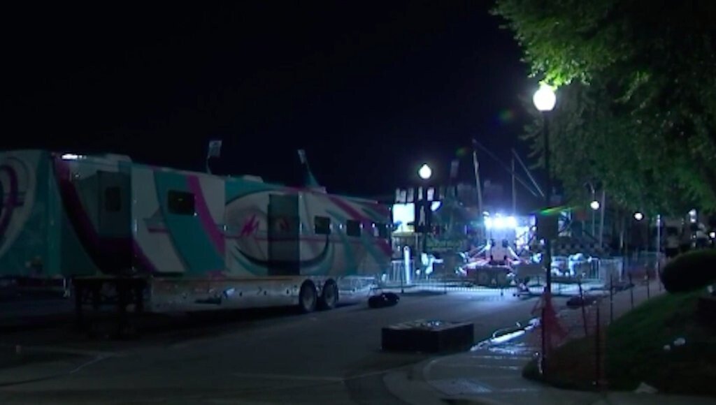 <i>KCTV</i><br/>A shooting at SantaCaliGon Days festival injured 3 teens and an adult.