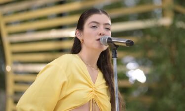 Lorde recorded five songs from her latest album "Solar Power" in te reo Māori